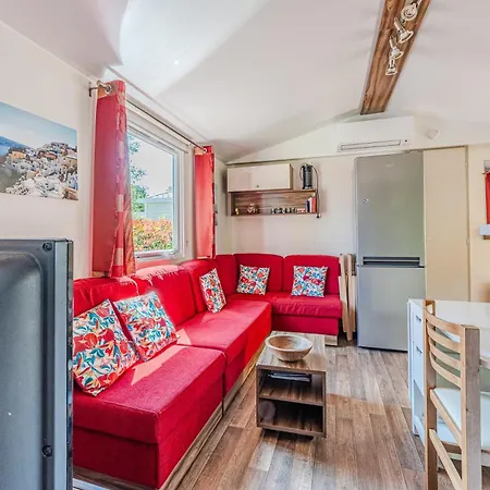 Mobilhome Terrasse, Et Piscine Kemp