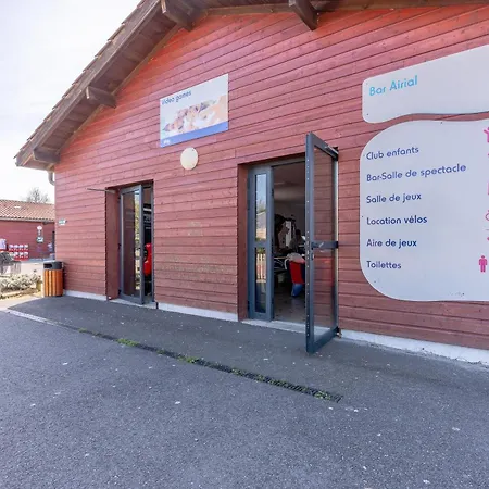 Mobilhome Terrasse, Et Piscine 4*