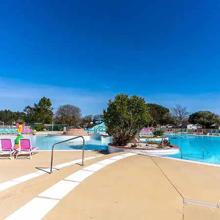 Kemp Mobilhome Terrasse, Et Piscine 4*